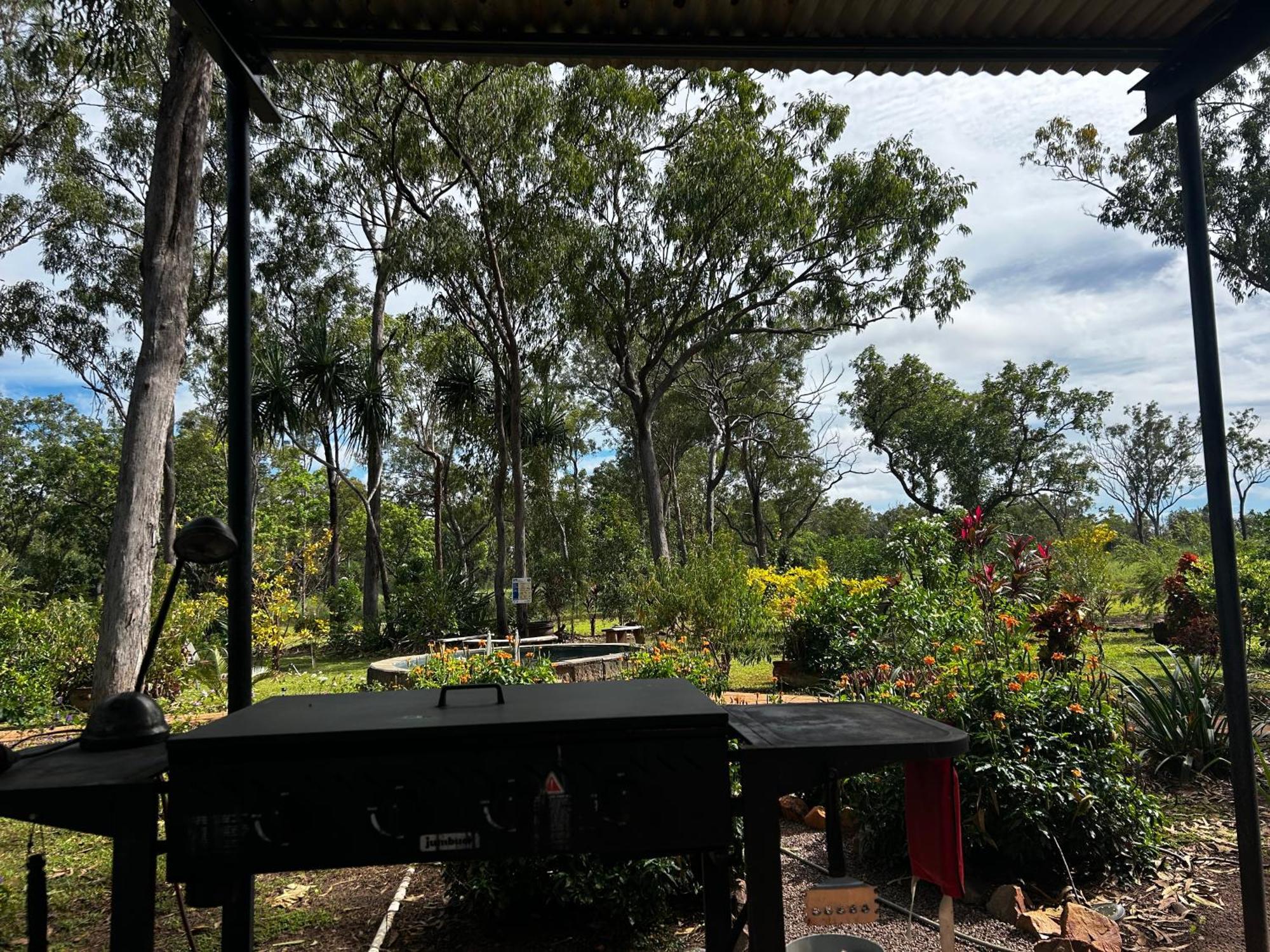 Litchfield Tropical Stay Batchelor Exterior photo